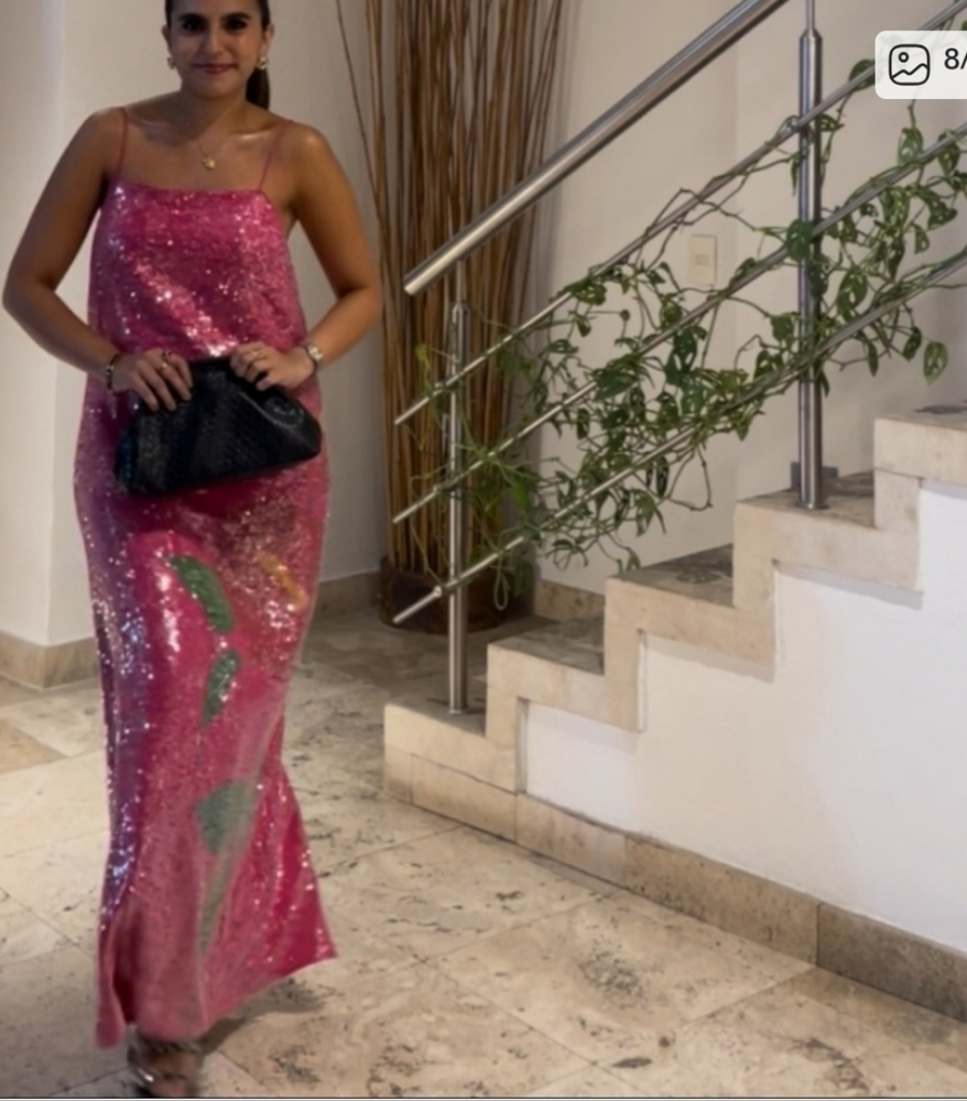 FARM Rio Pink Sequin Maxidrwss - Picture 2 of 6
